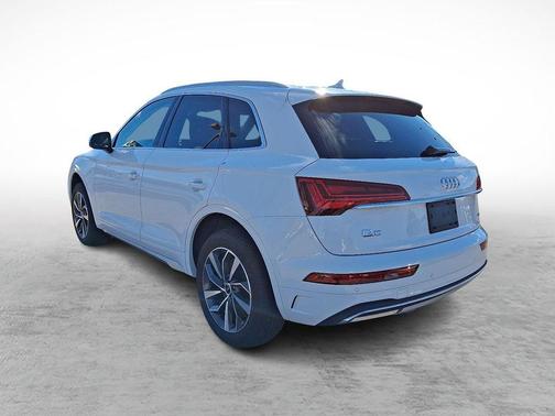 2021 Audi Q5 40 Premium Plus