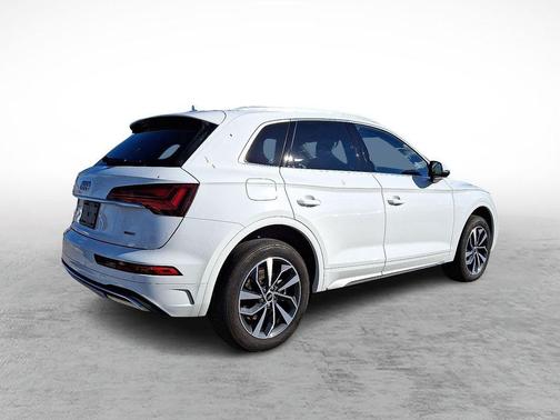 2021 Audi Q5 40 Premium Plus