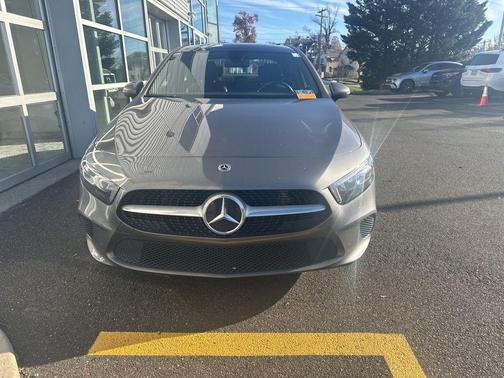 2022 Mercedes-Benz A-Class A 220 4MATIC