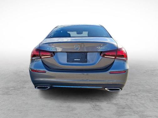 2022 Mercedes-Benz A-Class A 220 4MATIC