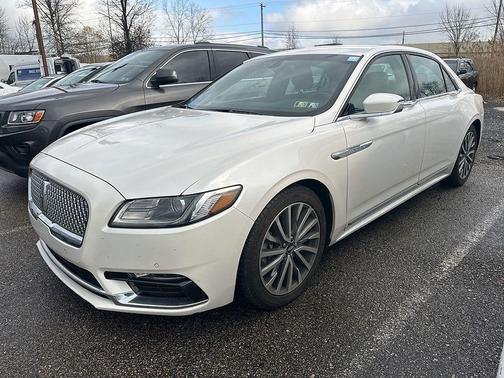 2017 Lincoln Continental Select