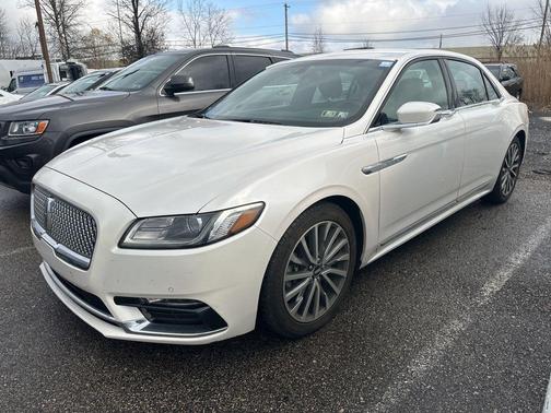 2017 Lincoln Continental Select