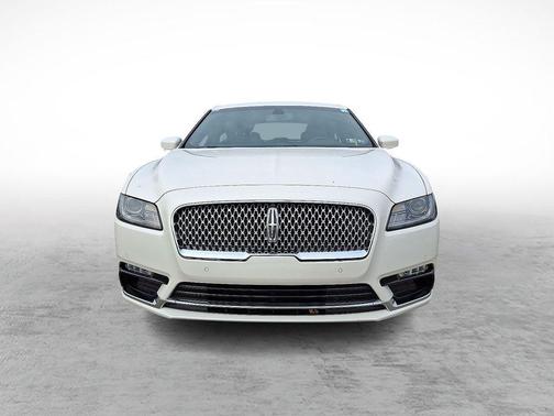 2017 Lincoln Continental Select