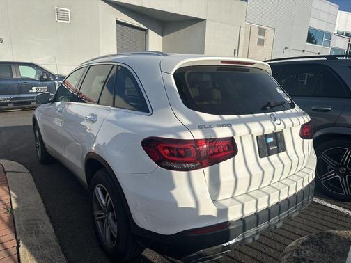 2022 Mercedes-Benz GLC 300 Base 4MATIC