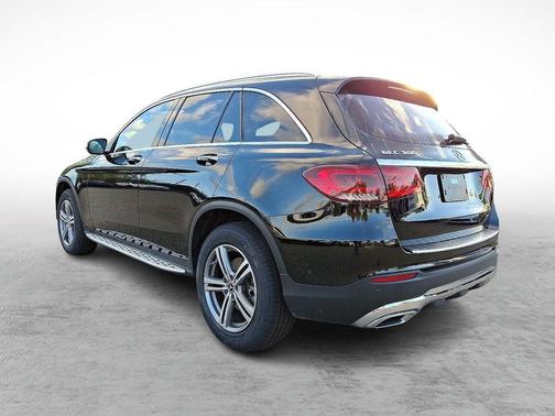 2021 Mercedes-Benz GLC 300 Base 4MATIC