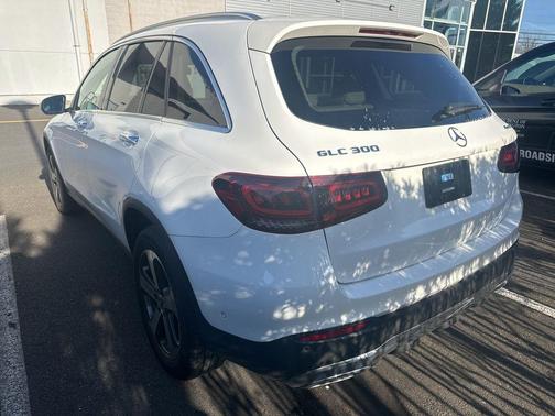 2022 Mercedes-Benz GLC 300 Base 4MATIC