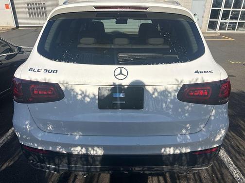 2022 Mercedes-Benz GLC 300 Base 4MATIC