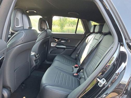 2025 Mercedes-Benz GLC 300 Base 4MATIC