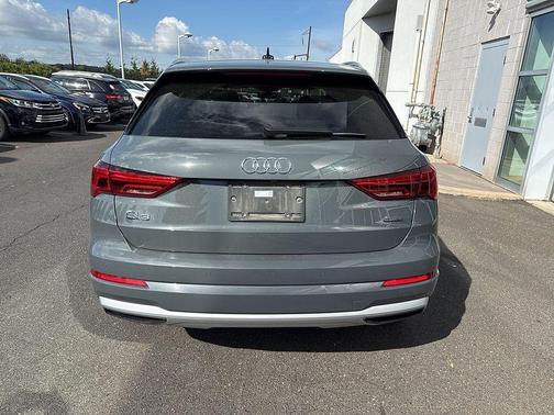 2021 Audi Q3 40 Premium