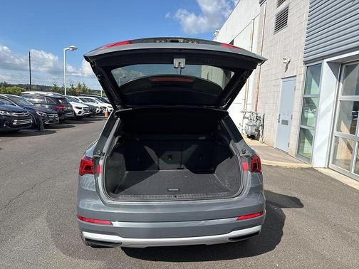 2021 Audi Q3 40 Premium
