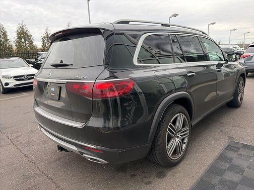 2025 Mercedes-Benz GLS 450 4MATIC