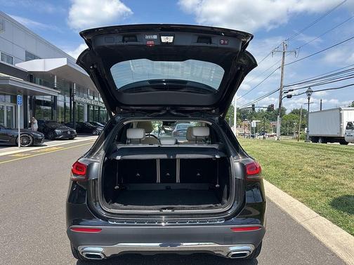 2023 Mercedes-Benz GLA 250 Base 4MATIC