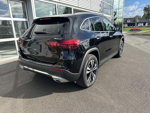2025 Mercedes-Benz GLA 250 Base 4MATIC