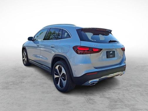 2025 Mercedes-Benz GLA 250 Base 4MATIC