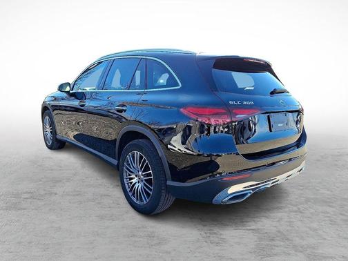 2025 Mercedes-Benz GLC 300 Base 4MATIC
