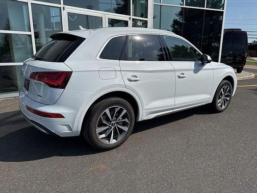 2021 Audi Q5 40 Premium Plus
