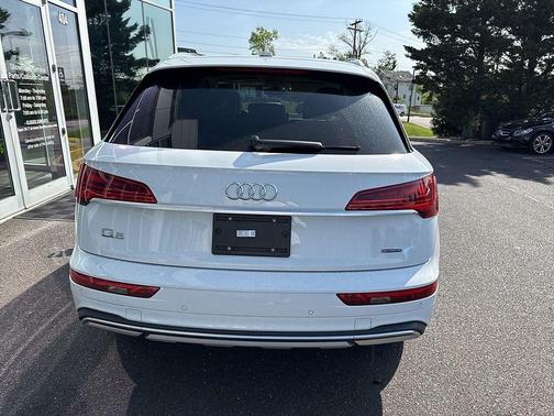 2021 Audi Q5 40 Premium Plus