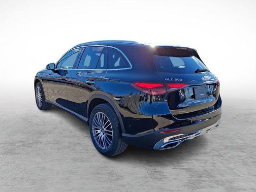 2025 Mercedes-Benz GLC 300 Base 4MATIC