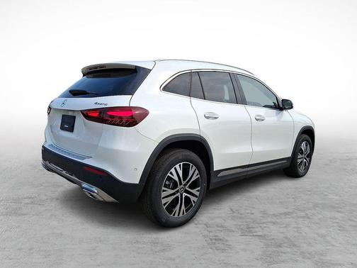 2025 Mercedes-Benz GLA 250 Base 4MATIC