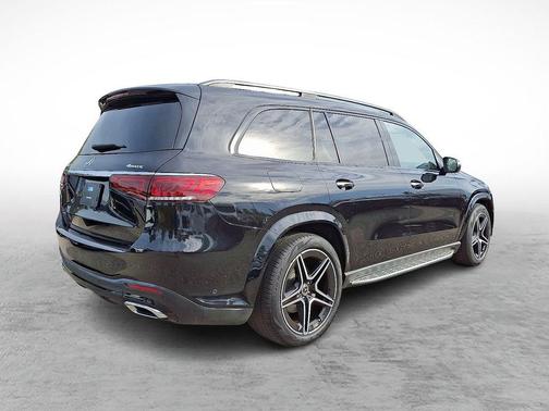 2022 Mercedes-Benz GLS 450 4MATIC
