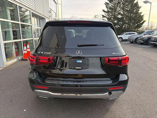 2026 Mercedes-Benz GLB 250 Base 4MATIC