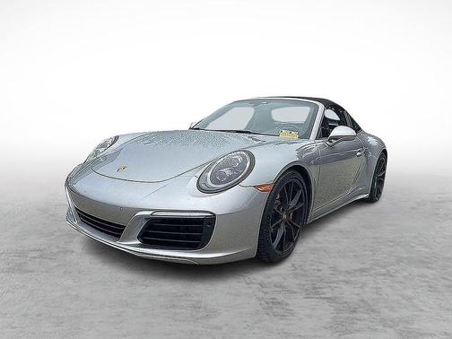 2019 Porsche 911 Targa 4 GTS