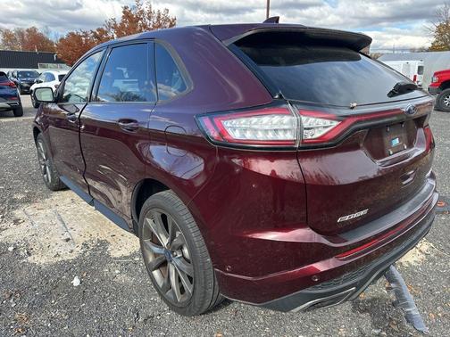 2017 Ford Edge Sport