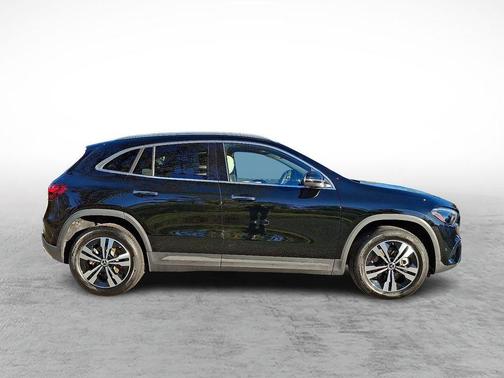 2025 Mercedes-Benz GLA 250 Base 4MATIC