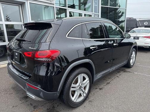 2021 Mercedes-Benz GLA 250 Base 4MATIC