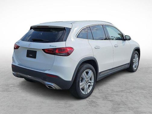 2021 Mercedes-Benz GLA 250 Base 4MATIC