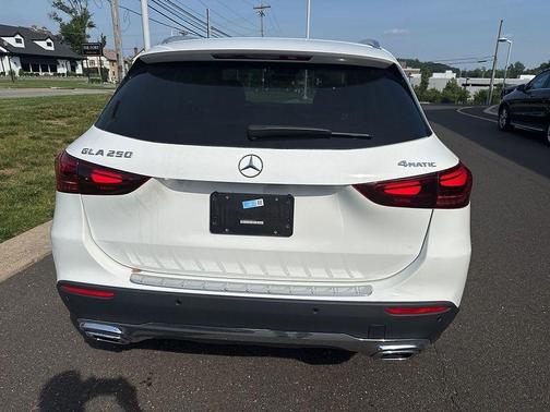 2025 Mercedes-Benz GLA 250 Base 4MATIC