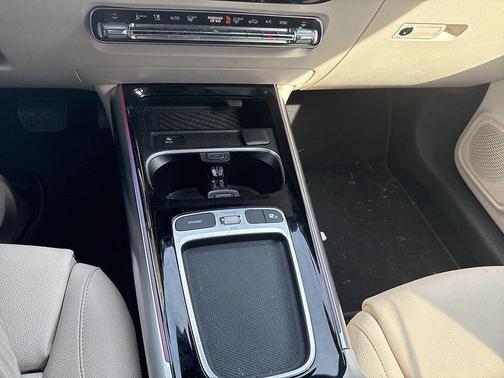 2025 Mercedes-Benz GLA 250 Base 4MATIC