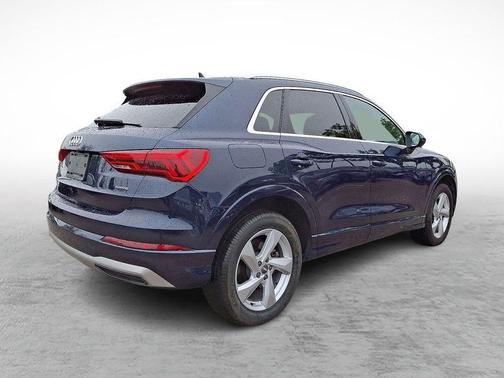 2020 Audi Q3 45 Premium
