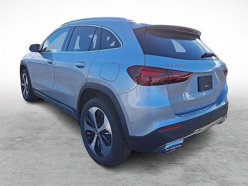 2025 Mercedes-Benz GLA 250 Base 4MATIC