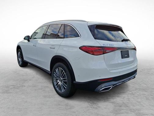 2026 Mercedes-Benz GLC 300 Base 4MATIC