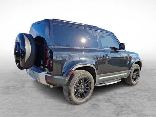 2023 Land Rover Defender 90 S