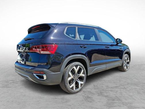 2022 Volkswagen Taos 1.5T SEL
