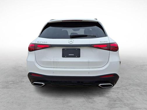Polar White 2026 Mercedes-Benz GLC 300 Base 4MATIC