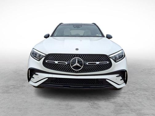 Polar White 2026 Mercedes-Benz GLC 300 Base 4MATIC