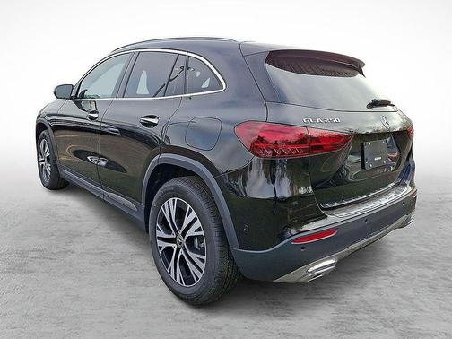 2025 Mercedes-Benz GLA 250 Base 4MATIC