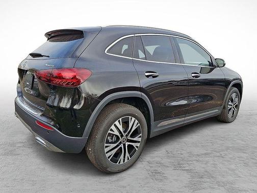 2025 Mercedes-Benz GLA 250 Base 4MATIC