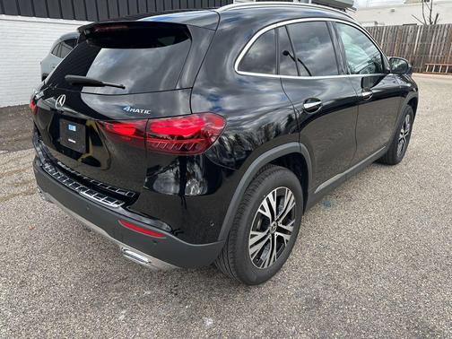 2025 Mercedes-Benz GLA 250 Base 4MATIC