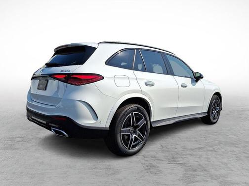 2025 Mercedes-Benz GLC 300 Base 4MATIC