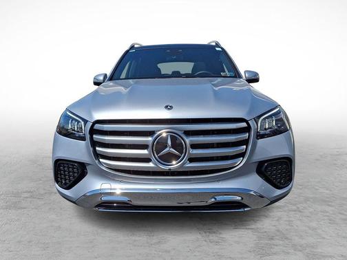 Cirrus Silver Metallic 2026 Mercedes-Benz GLS 450 4MATIC