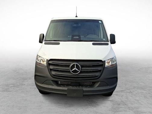2025 Mercedes-Benz Sprinter 2500 Standard Roof