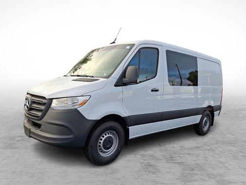 2025 Mercedes-Benz Sprinter 2500 Standard Roof