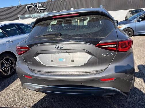 Graphite Shadow 2018 INFINITI QX30 Premium