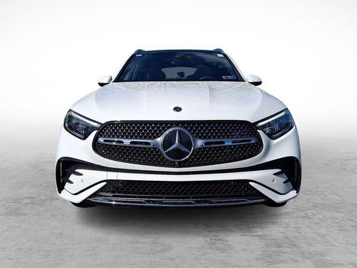 Polar White 2026 Mercedes-Benz GLC 300 Base 4MATIC