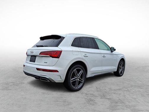2021 Audi Q5 e 55 Premium