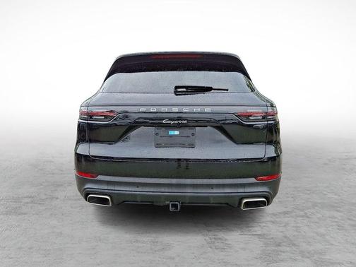 2023 Porsche Cayenne Base
